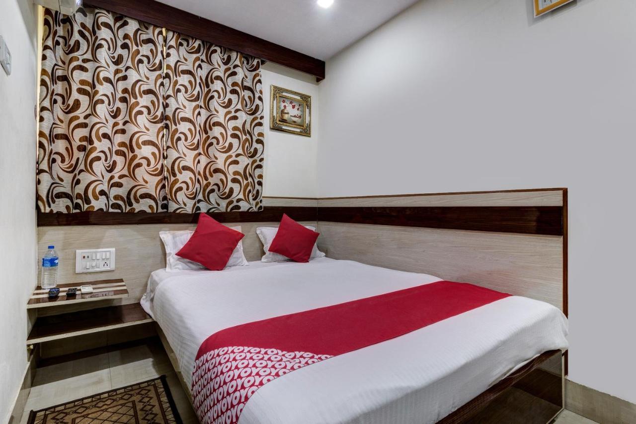 Oyo Hotel Satguru Jamshedpur Extérieur photo